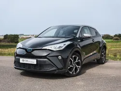 Preto (pintura metalizada) Usado 2021 Toyota C-HR SUV | € 27.250 (Preço justo)