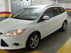 Usado 2013 Ford Focus Carrinha | € 3.500