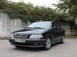 Usado 1999 Volvo V40 Sedan | € 5.500