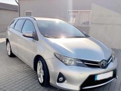Cinzento Usado 2014 Toyota Auris Touring Sports Carrinha | € 13.500 (Preço justo)