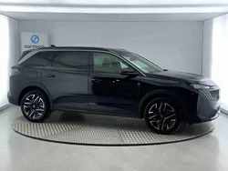 Preto Usado 2024 Peugeot 5008 Allure Monovolume | € 38.990