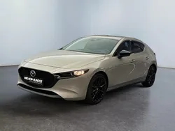 Bege Usado 2022 Mazda 3 | € 25.750