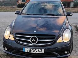 Preto Usado 2008 Mercedes R280 Monovolume | € 10.500