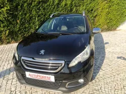 Preto Usado 2014 Peugeot 2008 Allure SUV | € 15.000 (Caro)