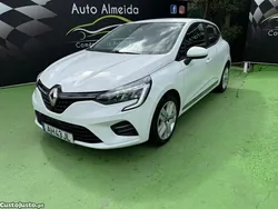 Branco Usado 2021 Renault Clio V Intens | € 13.950 (Bom preço)