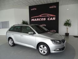 Cinzento Usado 2017 Skoda Fabia Ambition Carrinha | € 13.900 (Preço justo)