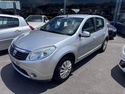 Cinza Usado 2010 Dacia Sandero Comfort Citadino | € 4.380