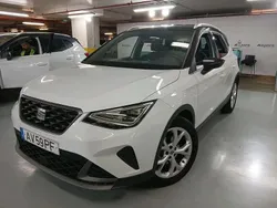 Branco Usado 2022 Seat Arona FR SUV | € 15.900 (Bom preço)