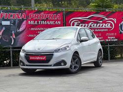 Branco Usado 2019 Peugeot 208 Active Citadino | € 11.950 (Preço justo)