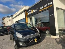 Preto Usado 2013 Kia Venga EX Citadino | € 9.750