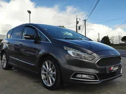 Cinzento Usado 2019 Ford S-MAX S Monovolume | € 23.680 (Preço justo)