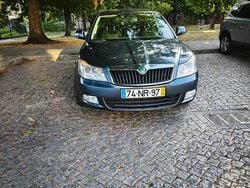 Cinzento Usado 2012 Skoda Octavia Citadino | € 5.250 (Preço justo)