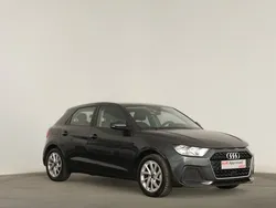 Cinzento Usado 2023 Audi A1 Sportback Advanced Citadino | € 21.690 (Preço justo)