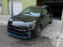 Preto Usado 2021 Kia e-Niro SUV | € 20.500 (Bom preço)