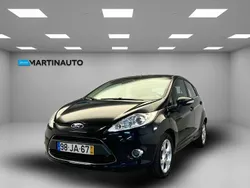 Preto Usado 2010 Ford Fiesta Trend Citadino | € 6.000 (Bom preço)