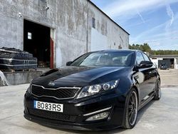Usado 2014 Kia Optima Sedan | € 8.750