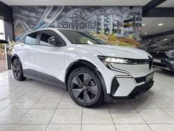 Branco Novo 2025 Renault Mégane IV | € 35.999