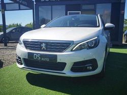 Branco Usado 2018 Peugeot 308 | € 14.820 (Preço justo)
