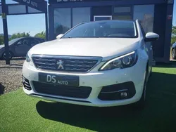 Branco Usado 2018 Peugeot 308 | € 14.820 (Preço justo)