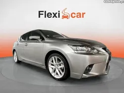 Cinza Usado 2017 Lexus CT200h Executive Line | € 18.980