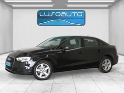 Preto Usado 2018 Audi A3 Business Sedan | € 19.900 (Preço justo)