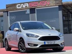 Cinzento Usado 2017 Ford Focus Titanium | € 13.200 (Preço justo)