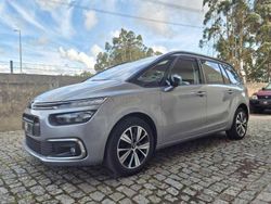 Cinza Usado 2020 Citroën C4 Shine Monovolume | € 20.000 (Caro)