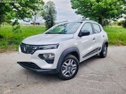 Cinza Usado 2021 Dacia Spring Comfort Citadino | € 11.450 (Preço justo)