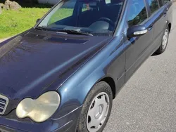 Usado 2001 Mercedes C220 Classic Sedan | € 3.600 (Super Preço)