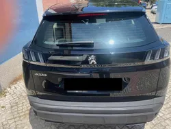 Preto Usado 2021 Peugeot 3008 Citadino | € 18.000 (Bom preço)