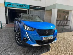 Azul Usado 2020 Peugeot e-2008 GT-line SUV | € 21.900 (Preço justo)