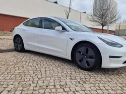 Branco Usado 2019 Tesla Model 3 Long Range AWD Sedan | € 24.450 (Preço justo)