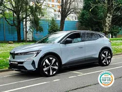 Cinza Usado 2024 Renault Mégane Techno SUV | € 34.900 (Preço elevado)