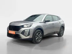 Cinza Usado 2024 Peugeot e-2008 Active SUV | € 27.990 (Preço justo)