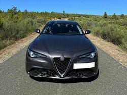 Cinzento Usado 2016 Alfa Romeo Giulia Sedan | € 22.950 (Preço justo)