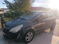 Usado 2013 Opel Corsa Sedan | € 3.490 (Bom preço)