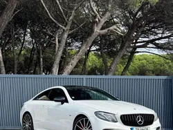 Usado 2017 Mercedes E220 AMG line Coupé | € 36.500