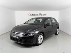 Preto Usado 2021 VW Golf VIII Life Citadino | € 18.890 (Preço justo)