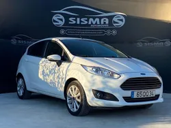 Branco Usado 2015 Ford Fiesta Trend Citadino | € 8.450 (Bom preço)