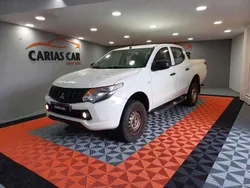 Branco Usado 2016 Mitsubishi L200 Pickup | € 22.990