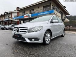 Cinza Usado 2012 Mercedes B180 Monovolume | € 13.990 (Preço justo)