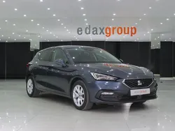 Cinzento Usado 2021 Seat Leon Style | € 14.990 (Bom preço)