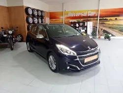 Azul Usado 2018 Peugeot 208 Style Citadino | € 12.990 (Preço elevado)