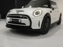 Cinzento Usado 2023 Mini Cooper Citadino | € 25.900 (Caro)