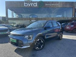 Azul Usado 2022 Kia e-Niro SUV | € 25.900 (Preço justo)