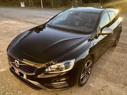Usado 2016 Volvo V60 R-Design Carrinha | € 17.970