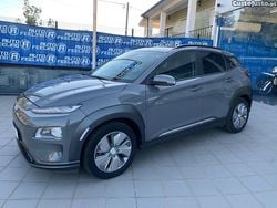 Cinza Usado 2020 Hyundai Kauai Premium SUV | € 24.900 (Preço elevado)