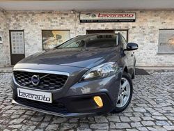 Cinzento Usado 2013 Volvo V40 CC Momentum Carrinha | € 13.500 (Preço justo)