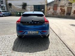 Azul Usado 2016 Volvo V40 Carrinha | € 17.000 (Preço justo)