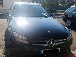 Usado 2019 Mercedes C300e Sedan | € 23.500 (Preço justo)